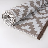 thumbnail of Alfombra de jardín rectangular 120x180 cm, Color blanco y taupe, Exterior e interior