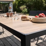 thumbnail of Set aus Gartentisch und 10 Sitzgelegenheiten aus Aluminium und Keramik