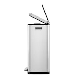 thumbnail of PROREGAL Stilvoller rechteckiger Treteimer mit extra breitem Pedal & gedämpften Stay-Open-Deckel | 45 Liter, HxBxT 65x43,3x33,4cm | Edelstahl