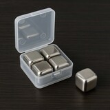 thumbnail of WellHome - Cubitos de Hielo de Acero Inoxidable - Set 4 Piezas en Caja con Clip Ø2,7cm