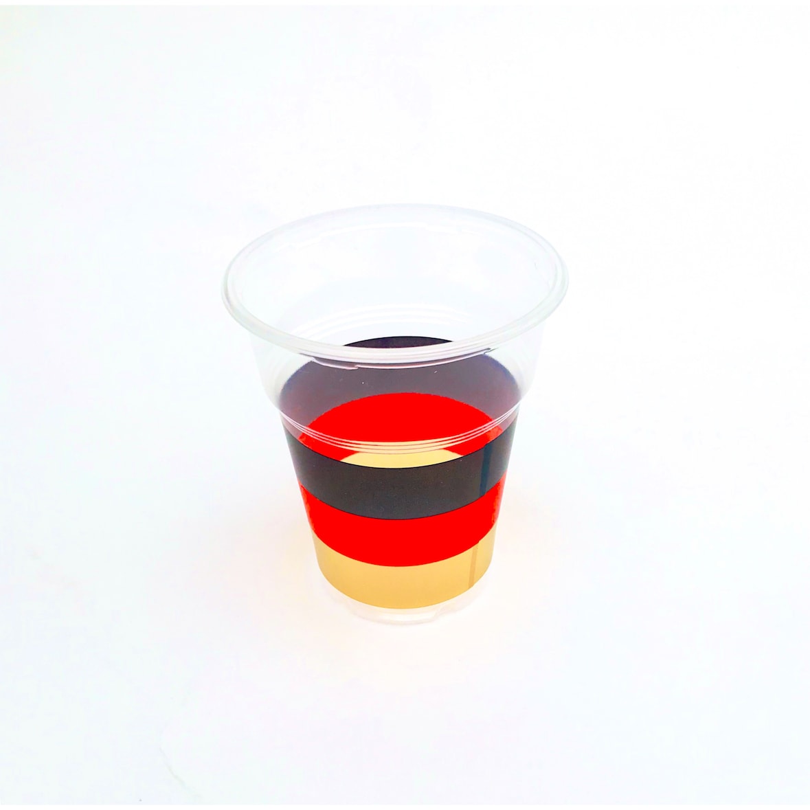 200x PP-Trinkbecher Einweg  schwarz-rot-gold 350ml 0,3 l Füllstrich Ø 95mm