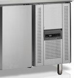 thumbnail of Comptoir de préparation de sandwich - 3 portes à fermeture automatique | Tefcold - SS8300