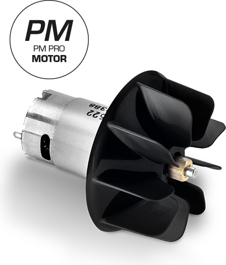 Ein Motor mit einem Lüfterrad.