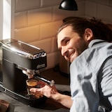 thumbnail of Tchibo Siebträger Espressomaschine „Lapressa“, schwarz