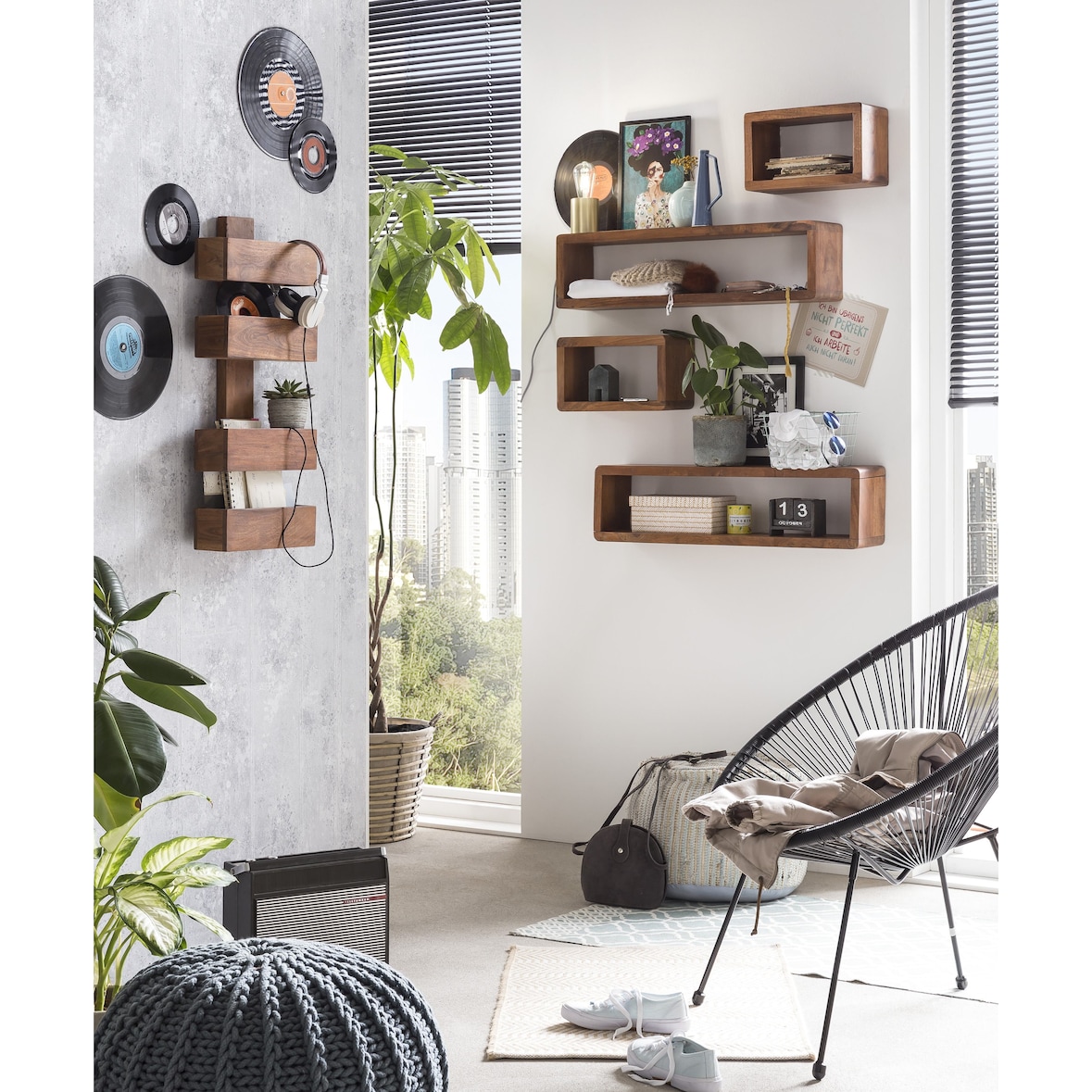 Möbilia Wandregal aus Akazie | 4 Ablagefächer | B 30 x T 9 x H 72 cm | natur | 23020007 | Serie REGAL