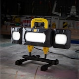 thumbnail of STANLEY 50W netstroomgevoede multidirectionele werklamp. Statief-monteerbaar. IP54.