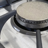 thumbnail of MBH - Fogón profesional acero inoxidable de gas 3 fuegos para hostelería. Cocina profesional de sobremesa para cocina industrial de bar y restaurante.