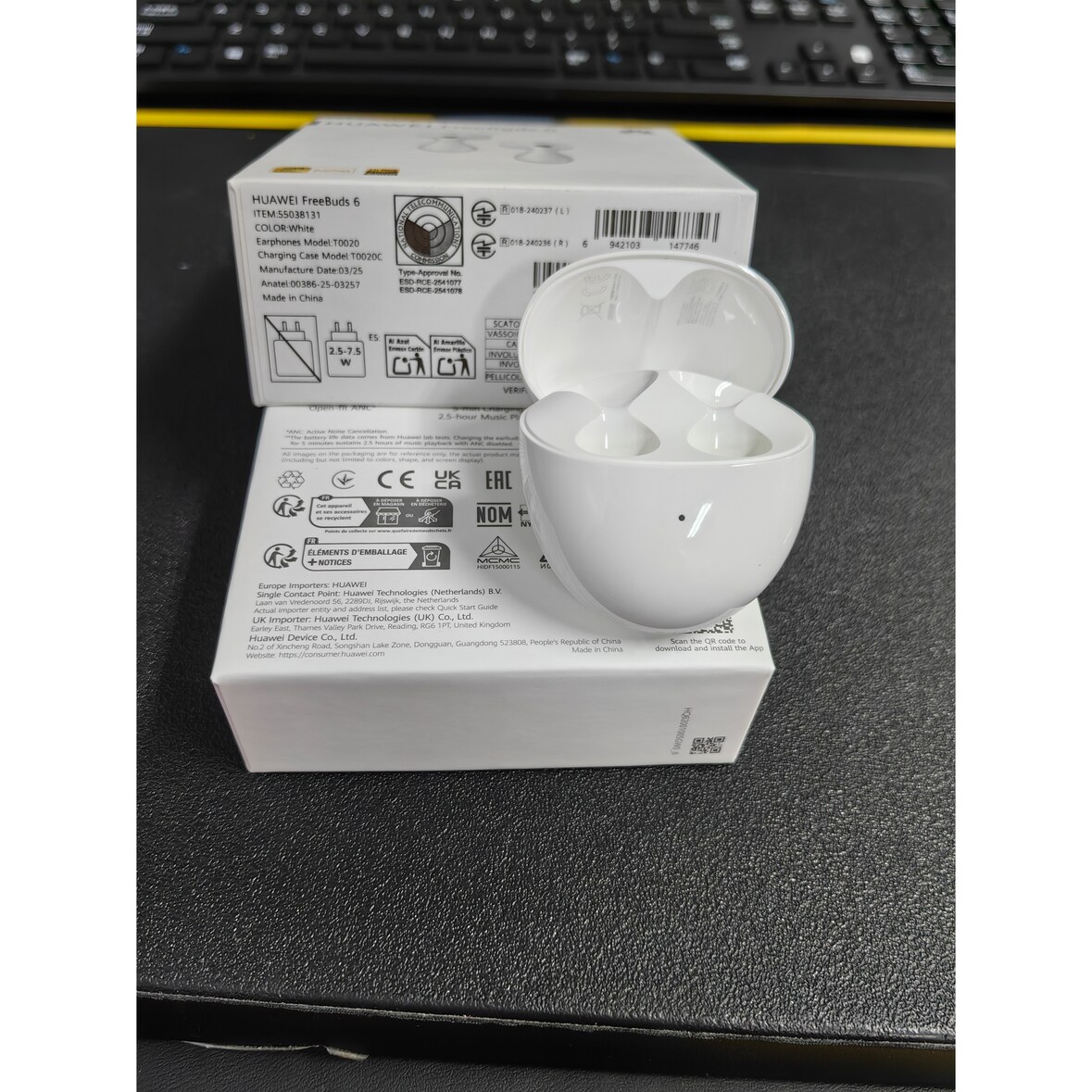 Huawei FreeBuds 6 In-Ear-Kopfhörer, Bluetooth, 36 Std. Musikwiedergabe, weiß