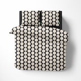 thumbnail of Benetton - 4-teiliges Doppelbett-Set (Bettbezug 220 x 220 cm, Spannbettlaken 160 x 200 cm und 2 Kissenbezüge 50 x 80 cm) 100 % schwarze Baumwolle