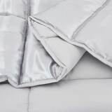 thumbnail of vidaXL Winterbettdecke Silber 220 x 155 cm Satin und Mikrofaser