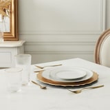 thumbnail of Dessous d'assiette en plastique doré Royal (Lot de 6) The Home Deco Factory