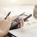 thumbnail of CASIO SL-310UC-GN - Calculadora de Bolsillo 10 Dig. con Estuche, Solar y Batería. Azul