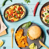 thumbnail of greenbox - Mehrweg Snackschalen "Häppy Plate" 13,5 x 18,4 x 3 cm, oval, Pfeffer / grau, 10 St.