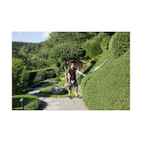 thumbnail of Heggenschaar op telescoopsteel 40V - 43cm blad - 2,5Ah Lithium batterij + 40V LED lader - Schouderriem IKRA