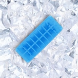 thumbnail of Blauwe ijsblokjesvorm, capaciteit 16 ijsblokjes, Fackelmann Bar Concept