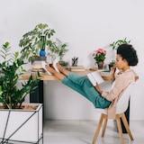 thumbnail of Relaxdays Tonspitzen Bewässerung, 4er Set, Bewässerungskugeln für 1,5 L Flaschen, Gießhilfe aus Keramik, terrakotta/blau