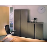 thumbnail of BISLEY Essentials Flügeltürenschrank abschließbar - Stahlschrank mit 3-Punkt-Schloss & Flügeltüren - Aktenschrank aus Metall mit 1 Fachboden für 2