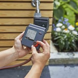 thumbnail of Gardena  Bewässerungssteuerung Select, batteriebetrieben, mit LC-Display