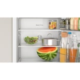 thumbnail of Bosch  Serie 2, Einbau-Kühlschrank mit Gefrierfach, 102.5 x 56 cm, Schleppscharnier KIL32NSE0