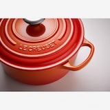 thumbnail of Le Creuset Bräter Signature 20 cm Kirschrot 2,4 L rund