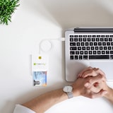 thumbnail of Techly Compact Smart Card Reader/Writer USB2.0 White I-CARD CAM-USB2TY Smart-Card-Lesegerät Drinnen USB Weiß