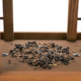 thumbnail of Vogelhaus Grünfink mit StänderMaße: 51x36x37 cm, Kiefer FSC 100%