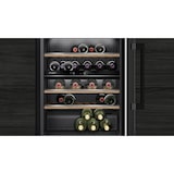 thumbnail of Siemens iQ500, Weinkühlschrank mit Glastür, 82 x 60 cm KU21WAHG0
