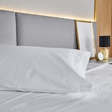 thumbnail of Juego de Sábanas Hotel 150 x 200 cm | PIKOLIN HOME | 100% Algodón 300 hilos | Blanco