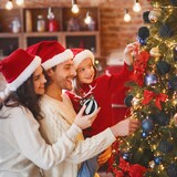 thumbnail of Relaxdays Weihnachtskugeln 101er Set, Kunststoff, Weihnachtsbaumdeko mit Kugeln, Spitze, Christbaumschmuck, schwarz/weiß