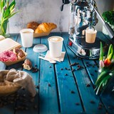 thumbnail of BIOZOYG 100 Stück Coffee to Go Becher doppelwandig weiß 200ml / 8 oz Einwegbecher Pappbecher für heiße Getränke, Kaffeebecher Thermobecher