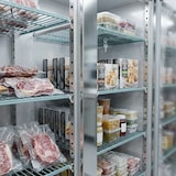 thumbnail of Romux® Gefrierschrank mit 2 Türen 148 cm mit Umluftkühlung | Gastro Gefrierschrank aus Edelstahl mit 1300 L Kapazität - 6 Einlegeböden und 580 W