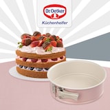 thumbnail of Moule à manqué à charnière 20 cm Dr. Oetker Rétro