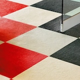 thumbnail of Moqueta lavable adhesiva 50x50 rojo // caja 20 uds - 5m² / hogar / oficina / comercio