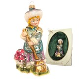 thumbnail of Biedermeier Mädchen mit Besen, multicolor, 13cm