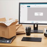 thumbnail of Dymo postweegschaal M5, weegt tot 5 kg, gewichtsinterval van 2 gram