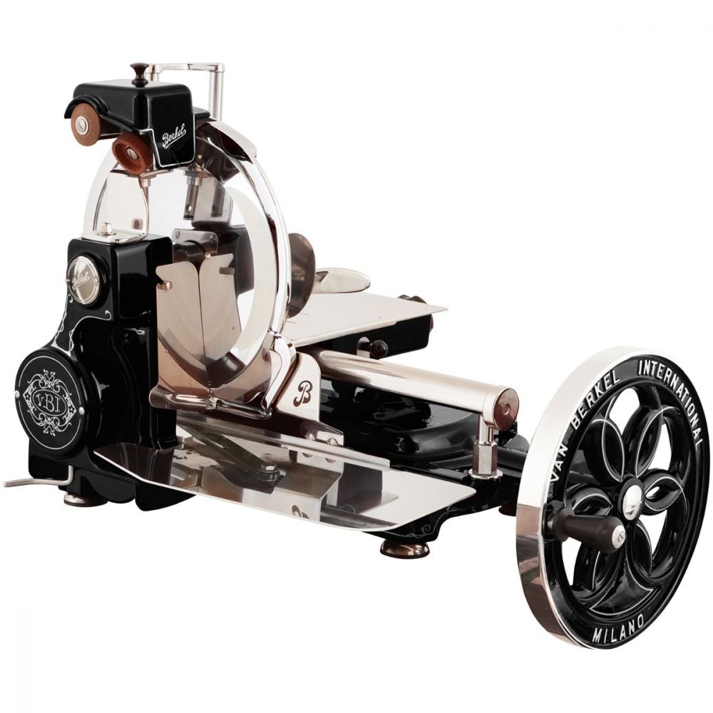 Affettatrice manuale a volano, marca BERKEL, colore nero, con lama diametro mm 319, dim.mm.825x670x700h - mod.VOLANOB114/N