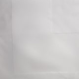 thumbnail of Nappe blanche bande de satin Mitre Luxury 1600 x 1600mm