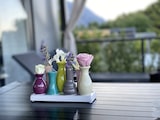 thumbnail of Jinfa 2er Set Keramikvasen â€“ Bunte Mini-Vasen je 7 Stück (19Ã—7Ã—11 cm) â€“ Handgefertigte Tischdeko & Wohnzimmerdeko â€“ Skandinavische Geschenkid