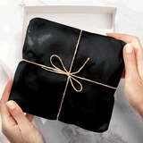 thumbnail of Seidenpapier Schwarz Quasar 50x75 cm – 250-Blatt-Packung für edle Verpackungen, Schaufenster, Dekoration und Bastelarbeiten