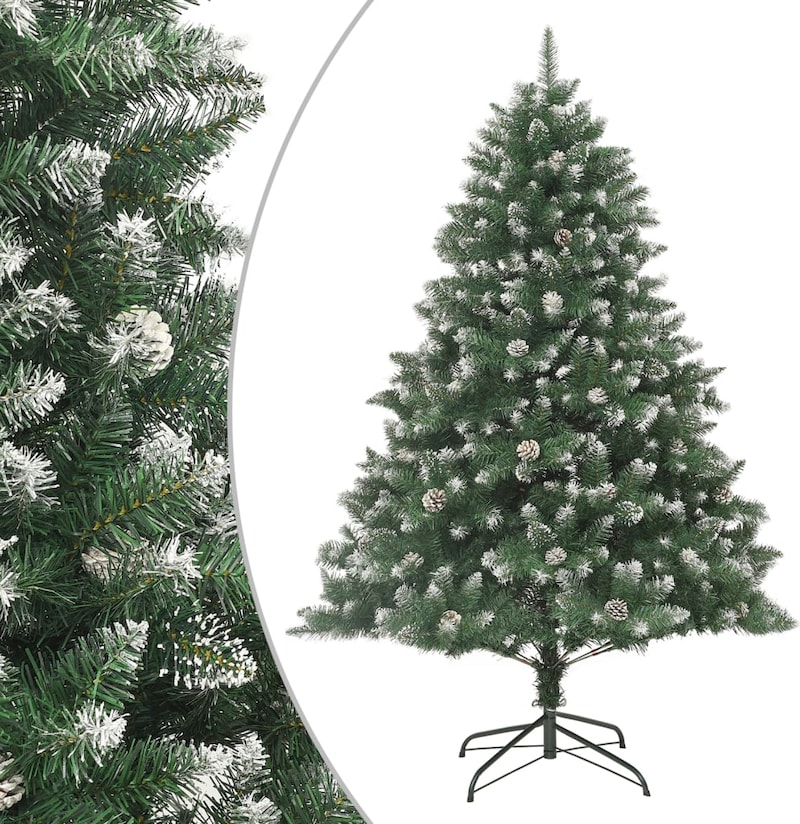 Ein künstlicher Weihnachtsbaum mit Schnee und Zapfen.