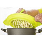 thumbnail of Spätzlebrett Schaber Spätzlehobel Spätzlepresse Dampfgarhaube Dampfgarer Garen