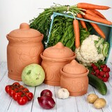 thumbnail of 3er Set TERRA Kartoffel-, Zwiebel- & Knoblauchtopf aus Terrakotta - 1983, 1984 & 1985