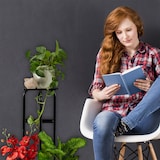 thumbnail of Relaxdays Blumentreppe Metall, 4-stufige Blumenetagere, draußen & drinnen, HBT 81 x 44 x 24,5 cm, Pflanzenregal, schwarz