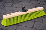 thumbnail of Qualitäts Straßenbesen 40cm Breit mit QuickFix-Stielhalter neon-grüne Kunststoff-Borsten Besen Kehrbesen ohne Stiel