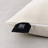 thumbnail of Warmpi beheiztes Kissen-Inlett 45x45cm mit Infrarot-Heizfeld und 10.000-mAh-Powerbank