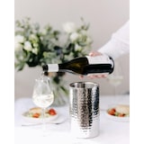 thumbnail of Flaschenkühler Nebraska, Edelstahl gehämmert hochglanzpoliert, doppelwandig, Höhe 20 cm, ø 12 cm