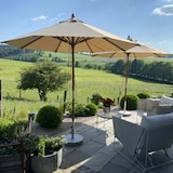 thumbnail of Gastronomie Holz-Sonnenschirm HWC-C57, Gartenschirm, Polyester/Holz 14kg, rund Ø3m Seilzug stoßsicher ~ terracotta