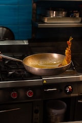 thumbnail of Sauteuse haute évasée 32 cm avec 1 poignée