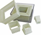 thumbnail of Schneider - Ausstechersatz Quadrat, gezackt 9-teilig, Material: Nylon, hitzebeständig bis +160°C
