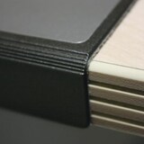 thumbnail of Almohadilla de escritorio DURABLE con protección de bordes, negra